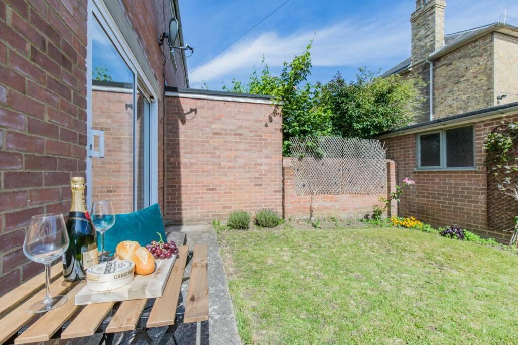 Stylish Townhouse In The Heart Of Summertown オックスフォード エクステリア 写真