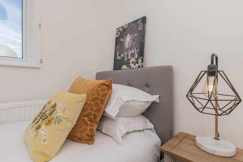 Stylish Townhouse In The Heart Of Summertown オックスフォード エクステリア 写真